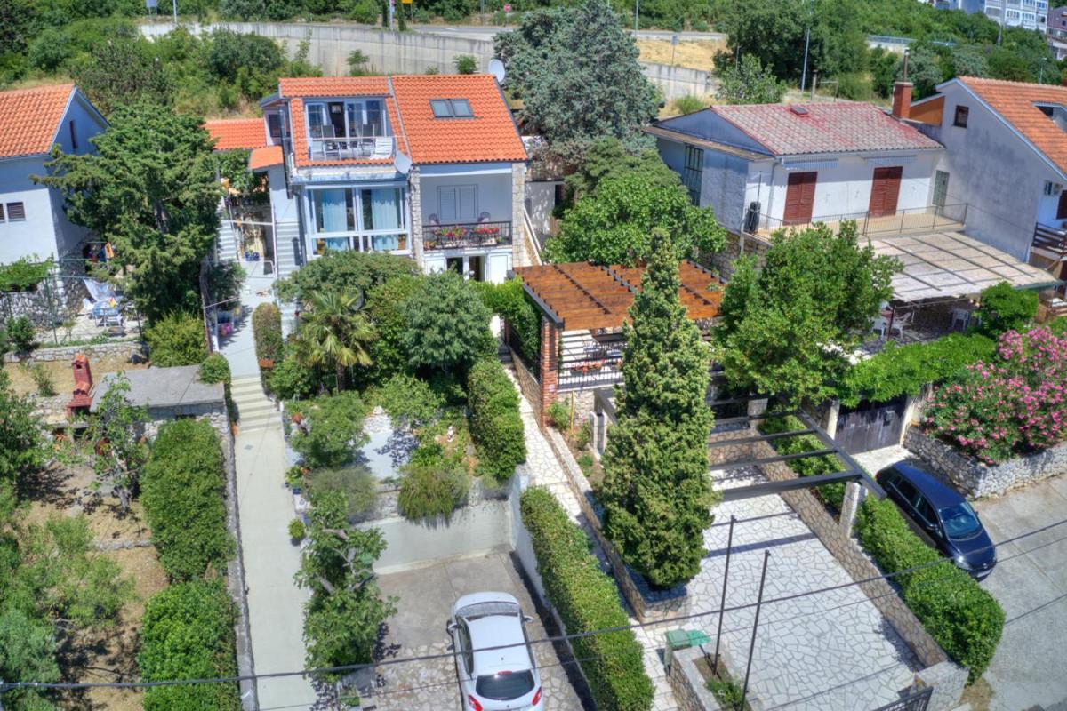 Cvrk Family House 诺维·维诺多尔斯基 外观 照片
